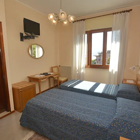 索尔酒店 圣西罗