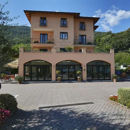 索尔酒店 3* 圣西罗