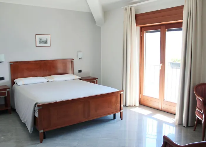 Sole 3* San Siro (Lombardy)